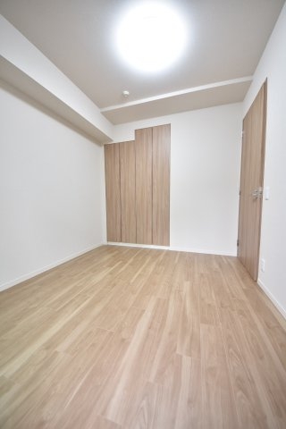 ワコーレザ・神戸旧居留地レジデンスタワー(寝室)