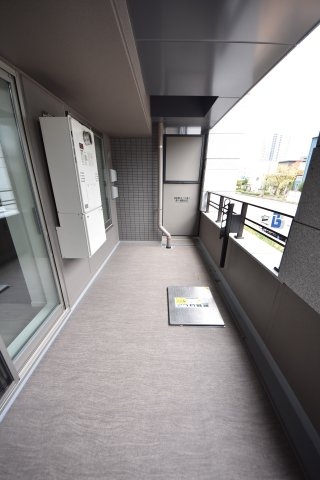 ワコーレザ・神戸旧居留地レジデンスタワー(バルコニー)