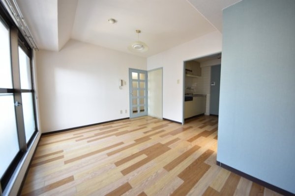 SANKOラフィーネ三宮