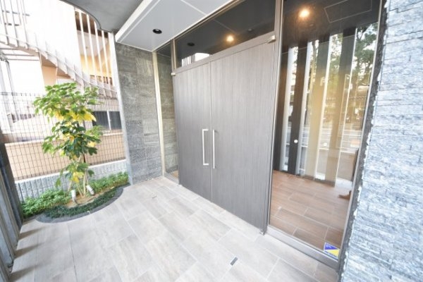 アドバンス三宮グルーブ(エントランス)