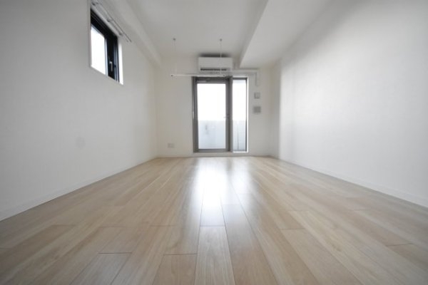 アドバンス三宮グルーブ(リビング)