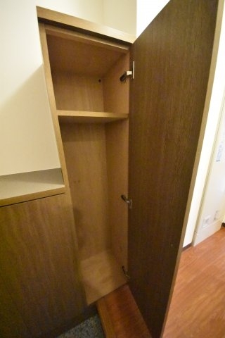 中山手ミオ壱番館