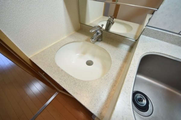 エステムコート新神戸エリタージュ