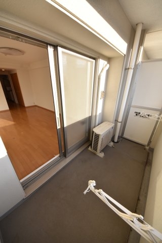 アドバンス三宮3リンクス(バルコニー)