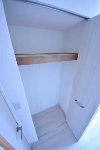 神戸市中央区琴ノ緒町1丁目のマンション(収納)