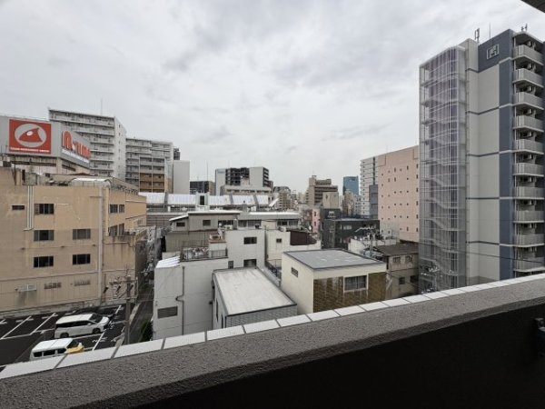 ワールドアイ神戸湊町