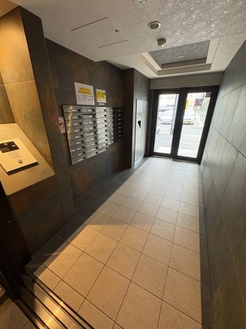 ワールドアイ神戸湊町