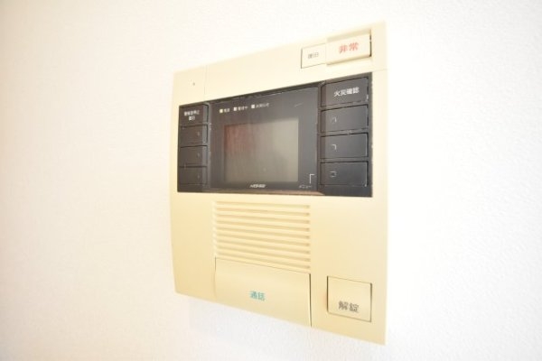 ラ・ウェゾン湊川公園