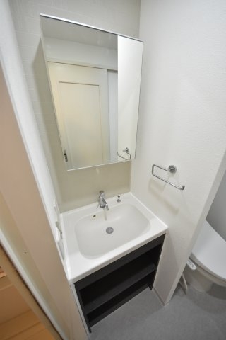 ラ・ウェゾン湊川公園