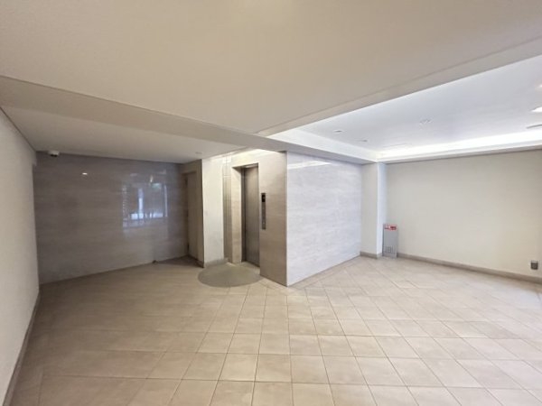 エスティ・ロアール神戸西