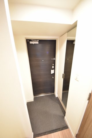 エスライズ神戸三宮山手通壱番館(玄関)