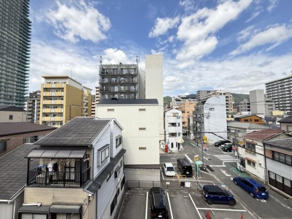 呉ビル(現地からの眺望)