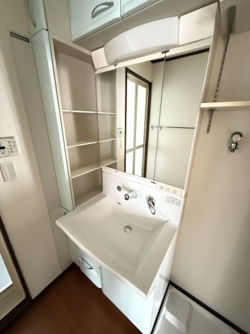 呉ビル(洗面台・洗面所)