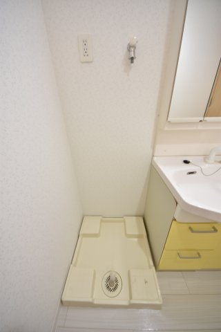 エステムコート三宮駅前2アデシオン