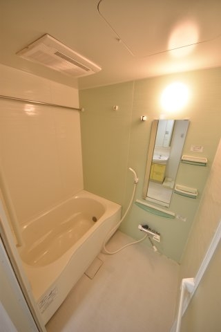 エステムコート三宮駅前2アデシオン