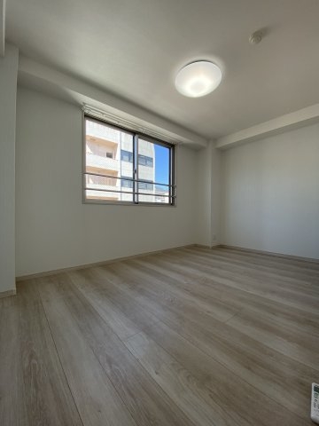 リーフビル坂口(寝室)