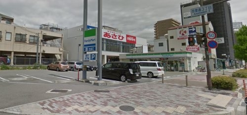 第二リーフハイツ(ファミリーマート吾妻通店)