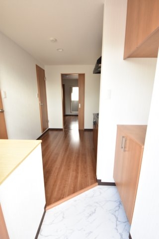第二リーフハイツ(玄関)