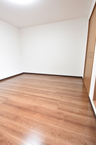 第二リーフハイツ(寝室)