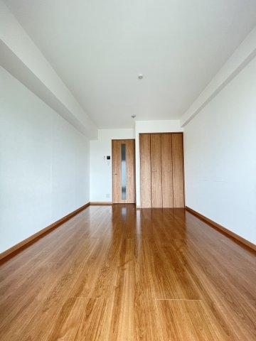 リーフビル割塚(リビング)