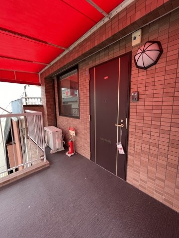 レガーロ三宮(エントランス)