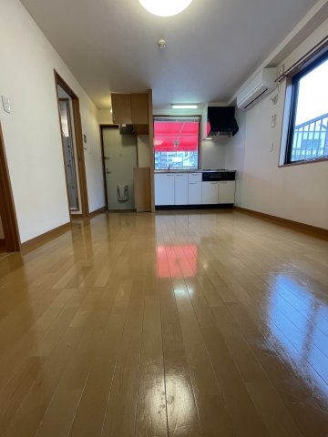 レガーロ三宮(リビング)