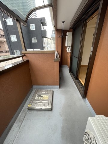 レガーロ三宮(バルコニー)