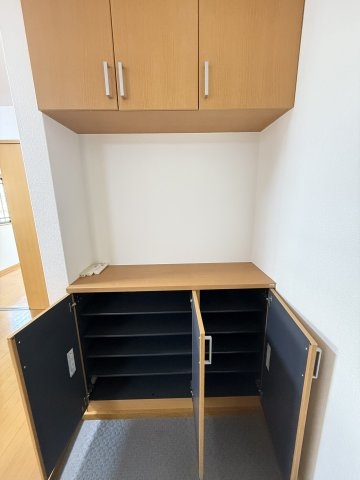 リーフマンション