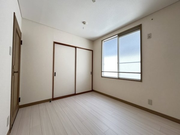 中山手ガーデンハウスB棟