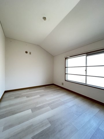 中山手ガーデンハウスB棟