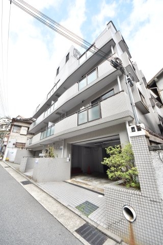 サンビルダー新神戸