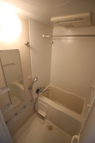 アドバンス三宮4ルシール