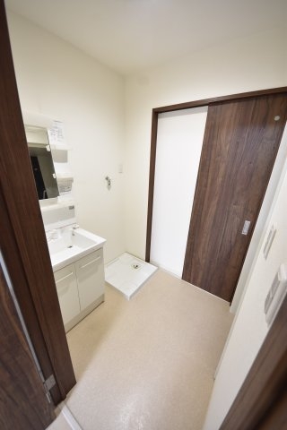 グルーブメゾン三宮East