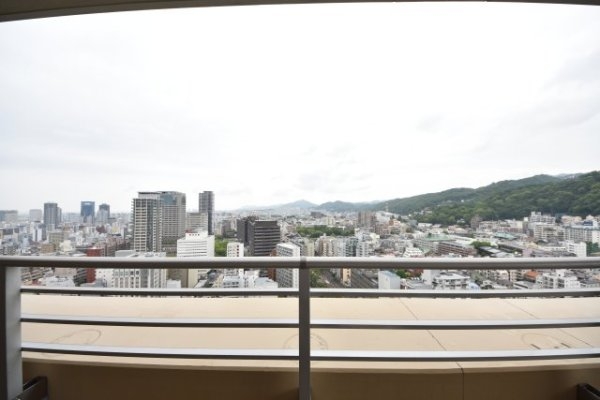 トア山手ザ・神戸タワー