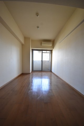 神戸市中央区海岸通４丁目のマンション