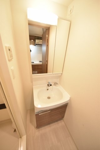 神戸市中央区海岸通４丁目のマンション