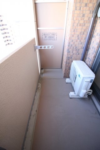 プレサンス神戸裁判所前デリシア