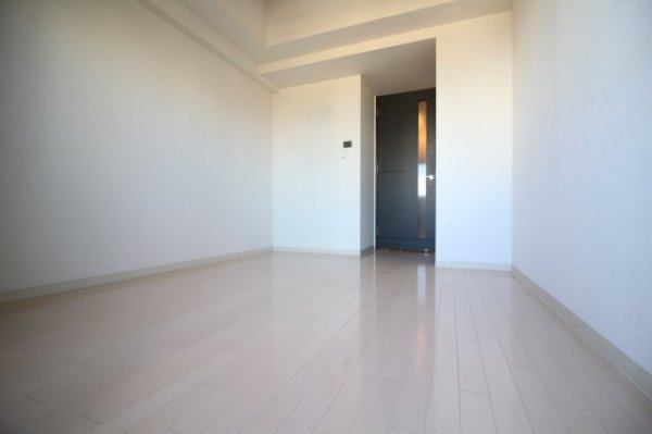 プレサンス神戸裁判所前デリシア