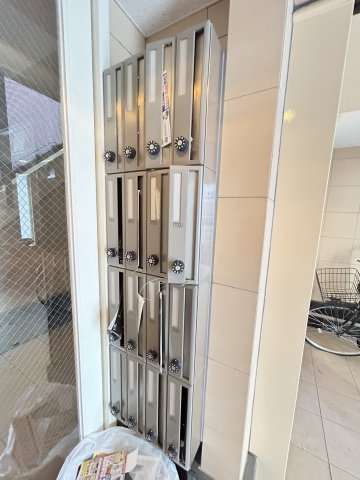 シュープリーム