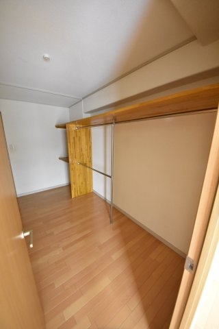 メトロハイツ花くま