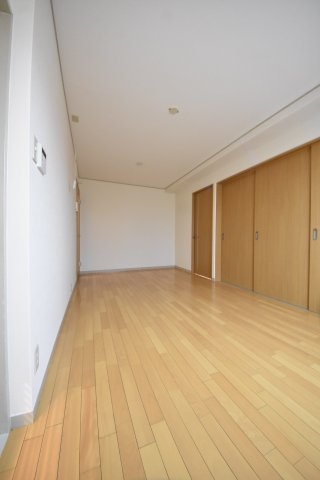 メトロハイツ花くま