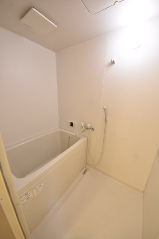 メトロハイツ花くま