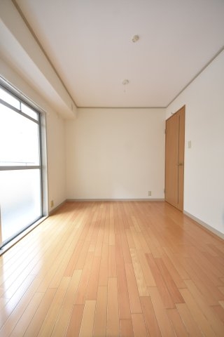 メトロハイツ花くま