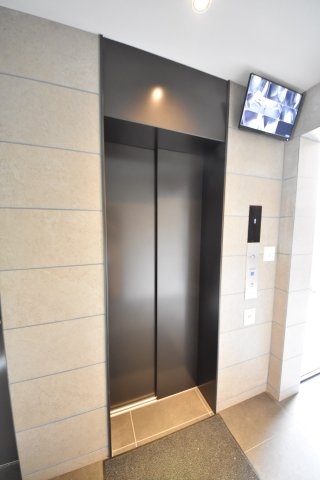 リベルタ元町通