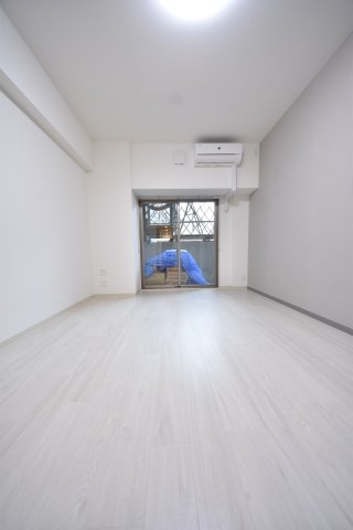 リベルタ元町通