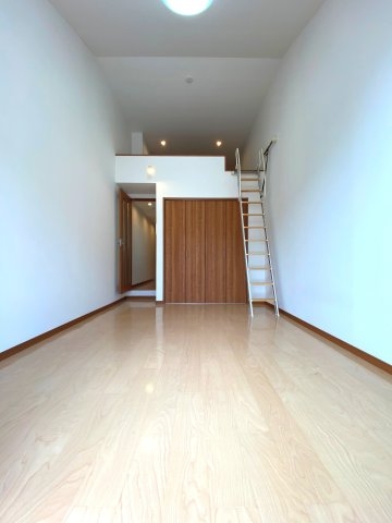 ワコーレヴィアーノ神戸上筒井通WEST