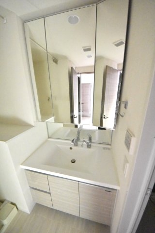 アプリーレ神戸元町