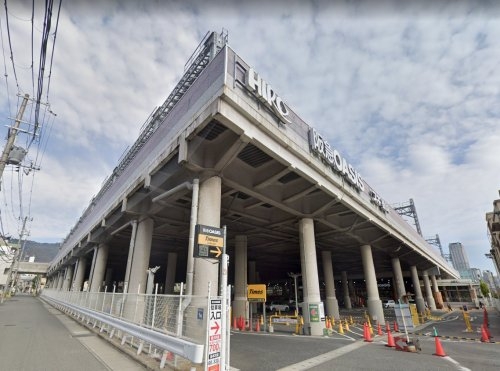 神戸市東灘区御影塚町３丁目のマンション(スギ薬局石屋川店)