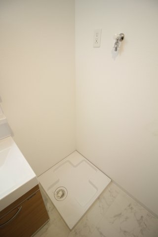 神戸市東灘区御影塚町３丁目のマンション