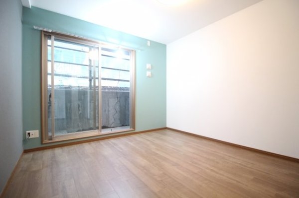 神戸市東灘区御影塚町３丁目のマンション